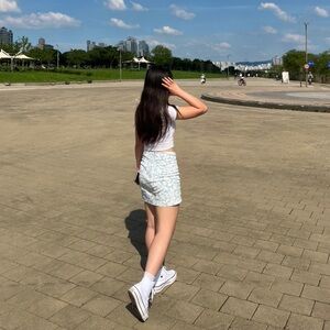 🌼Mint Mini Skirt with Daisies🌼